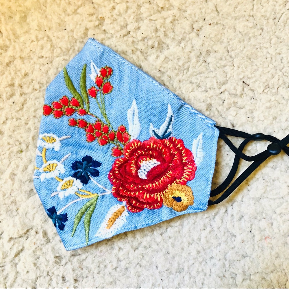 Johnny Was Denim Blue Floral Embroidered Face Mask. New!